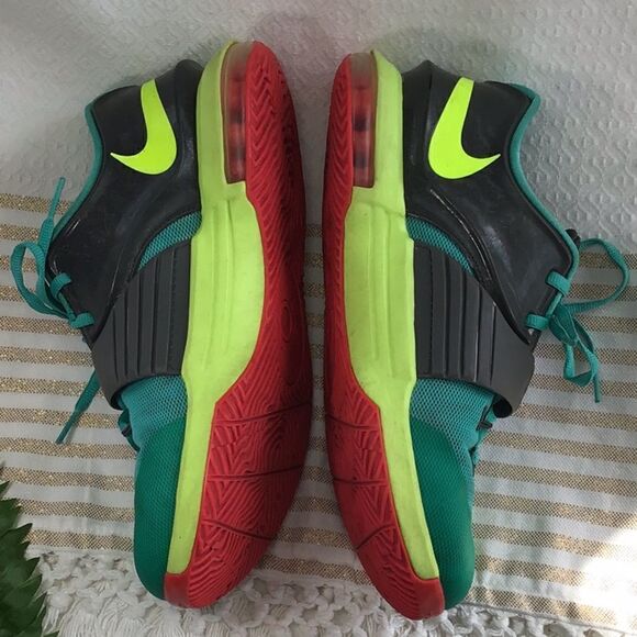 Nike KD Kevin Durant Youth Trainers In “Carnival Jade” - Picture 6 of 16